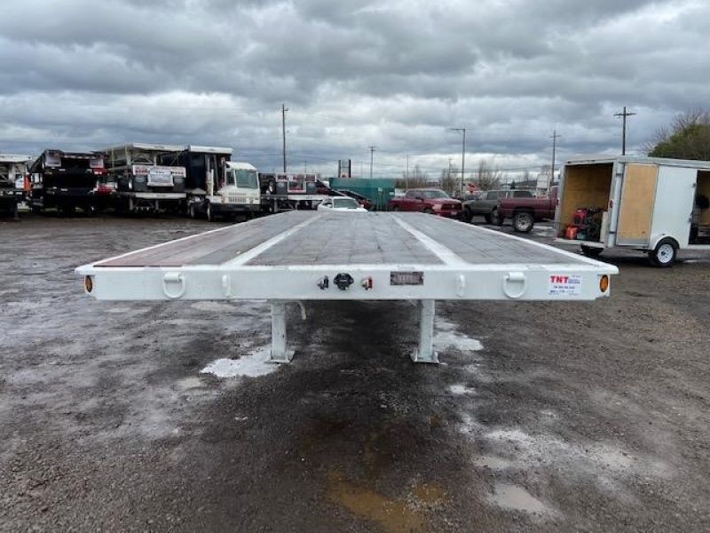 2012 UTILITY 28' SINGLE AXLE FLATBED 5003379652