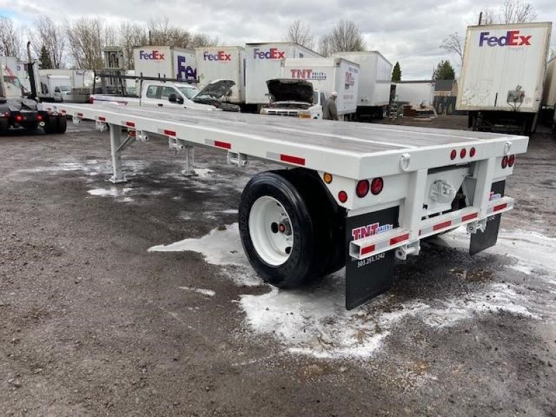 2012 UTILITY 28' SINGLE AXLE FLATBED 5003379672