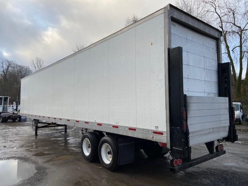 2008 UTILITY 48' LIFTGATE TRAILER 5252965591