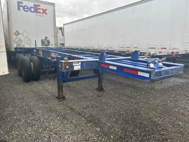 2006 HYUNDAI 20' SLIDER CHASSIS 8010120778