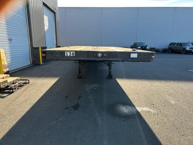 1982 UTILITY 40' FLATBED 8014266096