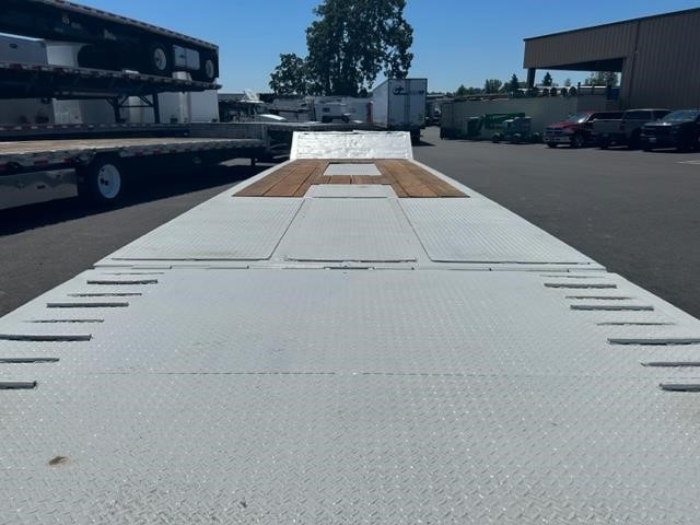 2006 LOAD KING 48' HYDRAULIC TAIL EQUIPMENT TRAILER 8030140083