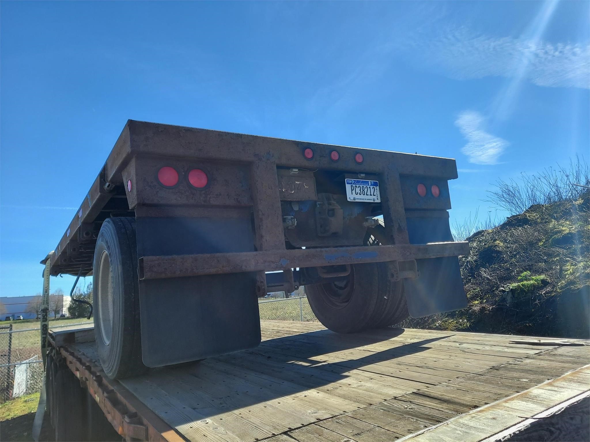 1973 FRUEHAUF 20' SINGLE AXLE SPRING RIDE FLATBED - TNT Sales Oregon