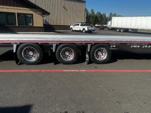 2023 MAC TRAILER MFG NEW 53' 3 AXLE AIR RIDE FIXED LIFT AXLE DROP DECK 9020272814