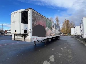 2012 HYUNDAI 48u2019 ROLL DOOR REEFER W/ 5500LB LIFTGATE 9033184128