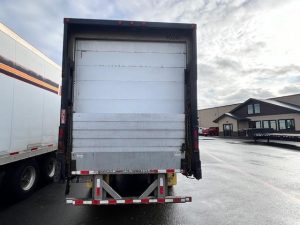 2012 HYUNDAI 2012 HYUNDAI 48u2019 ROLL DOOR REEFER W/5500 LB LIFT G 9033350711