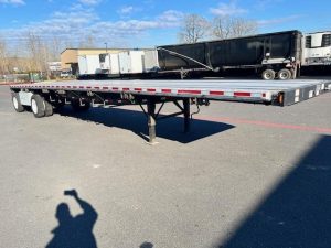 2001 GREAT DANE 2001 GREAT DANE 48u2019 FIXED SPREAD COMBO FLATBED 9039377038