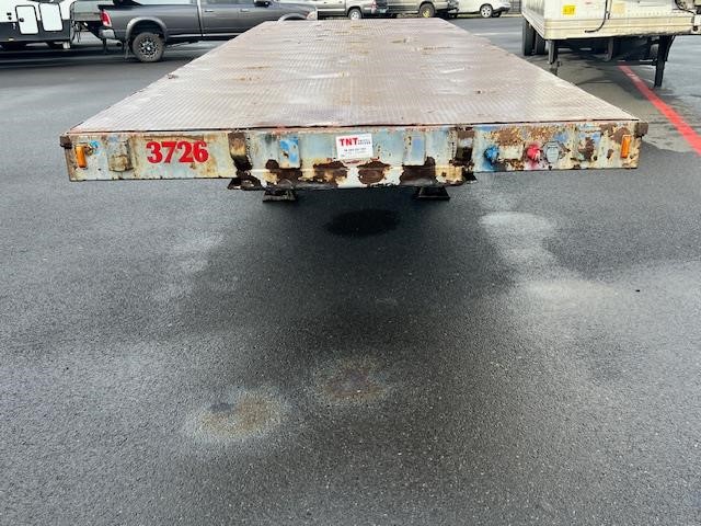 1982 TRAILMOBILE 26u2019 SINGLE AXLE STEEL FLATBED 9034213979