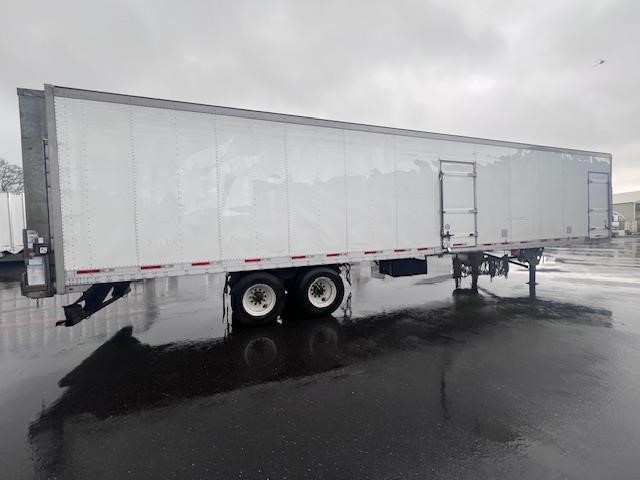 2014 UTILITY 48u2019 TANDEM AXLE ROLL DOOR REEFER W/5500 LB LIFT GA 9044211248